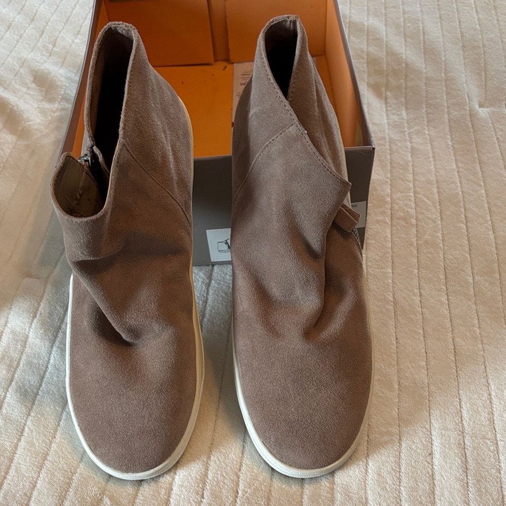 Tan Ankle Boots